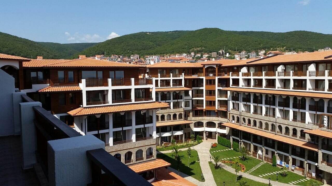 Olymp Aparthotel Свети-Влас Экстерьер фото